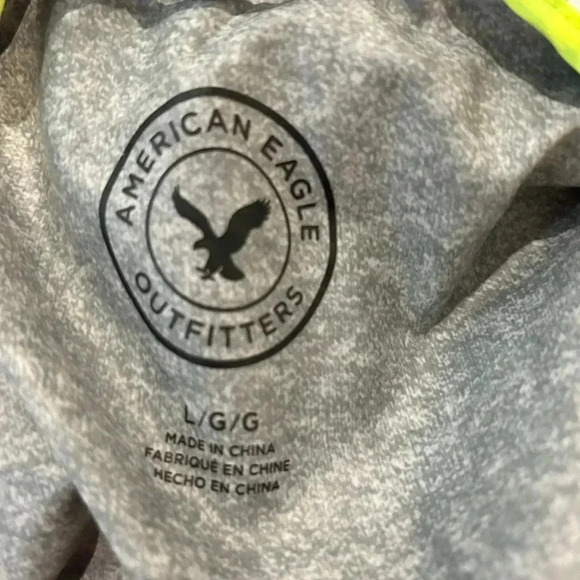 Women’s American Eagle Rain Jacket Size Large - Picture 5 of 6